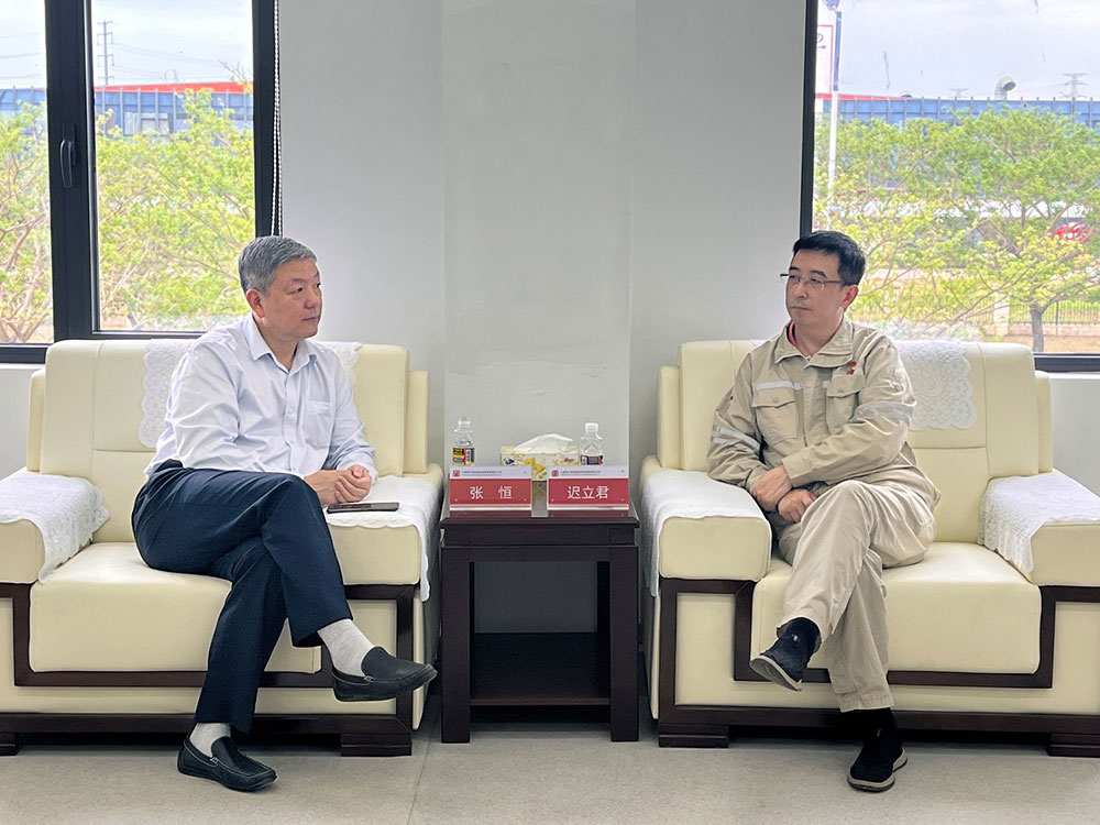 張恒董事長(zhǎng)到大唐?？谔烊粴獍l(fā)電一期工程項(xiàng)目監(jiān)理部調(diào)研慰問