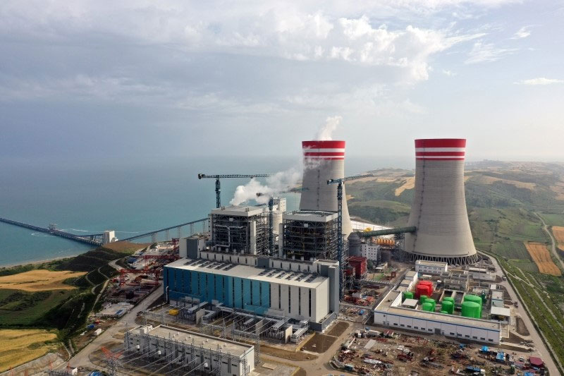 土耳其胡努特魯燃煤電廠工程一號機(jī)組鍋爐點火沖管順利完成